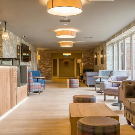 Hotel Sandburn Hall