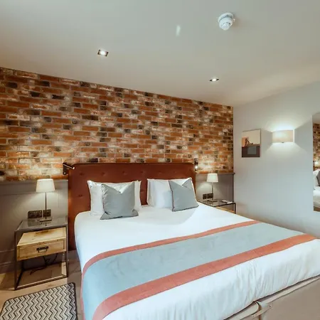 Sandburn Hall מלון