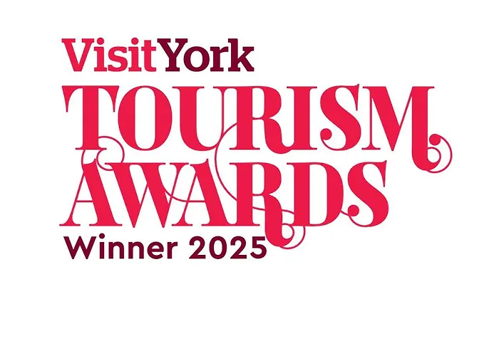 Sandburn Hall Hotel 4*