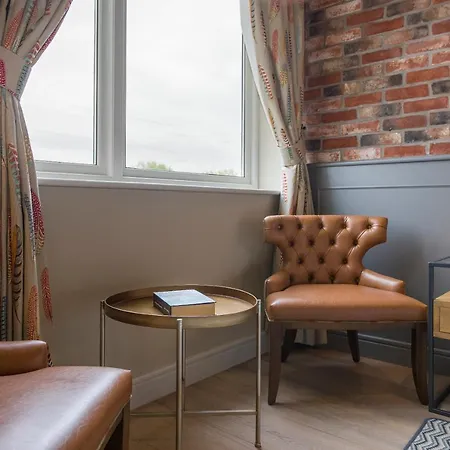 호텔 Sandburn Hall