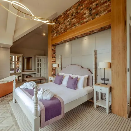 Отель Sandburn Hall Йорк