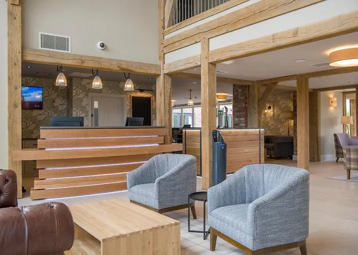 Hotel Sandburn Hall 4*